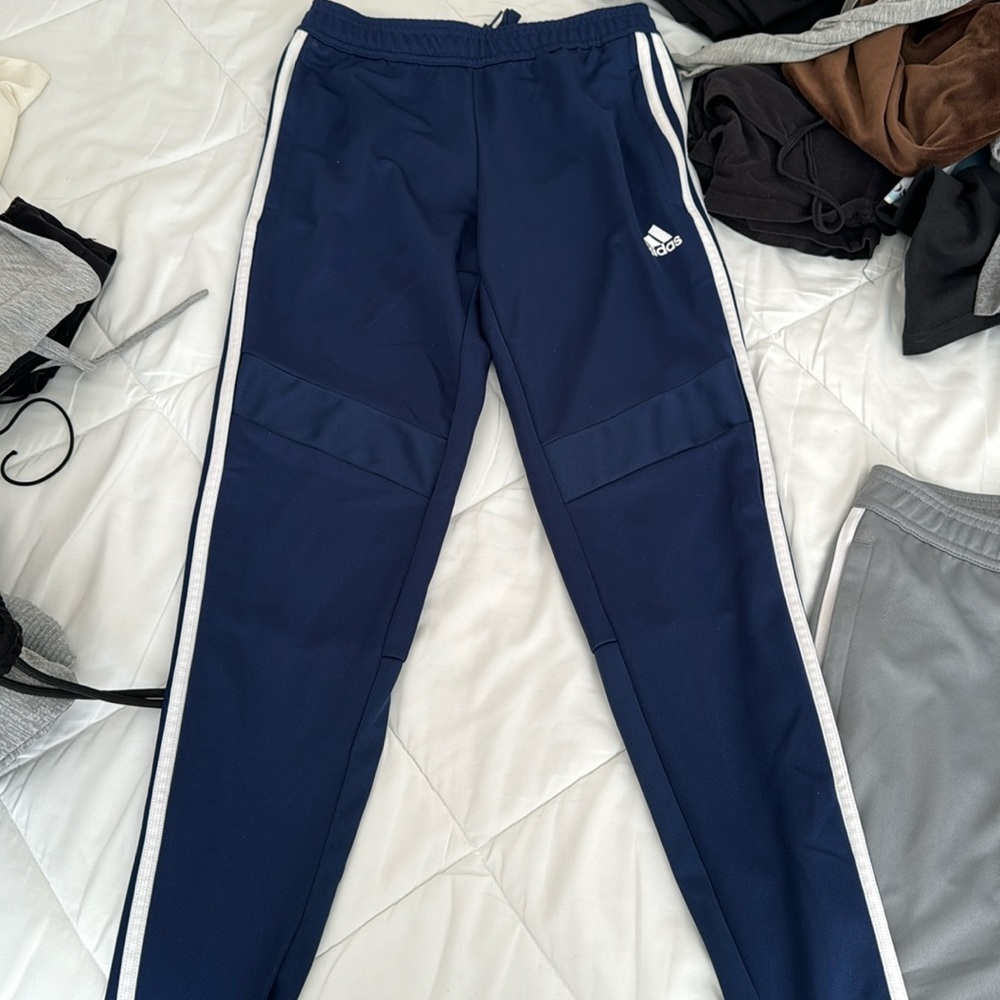 Great condition adidas pants